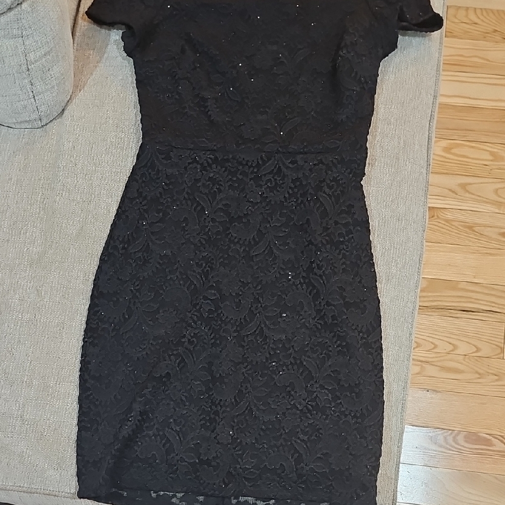 Chic Black Lace Dress for Prom